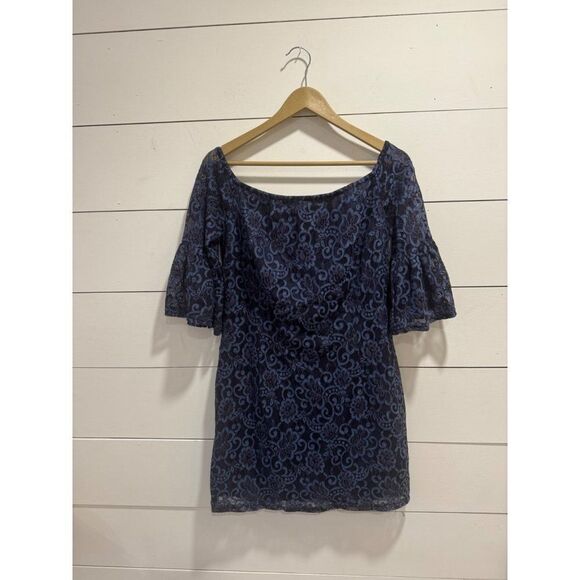 BB Dakota Dresses & Skirts - BB Dakota Danlyn Off The Shoulder Lace Dress Size 8